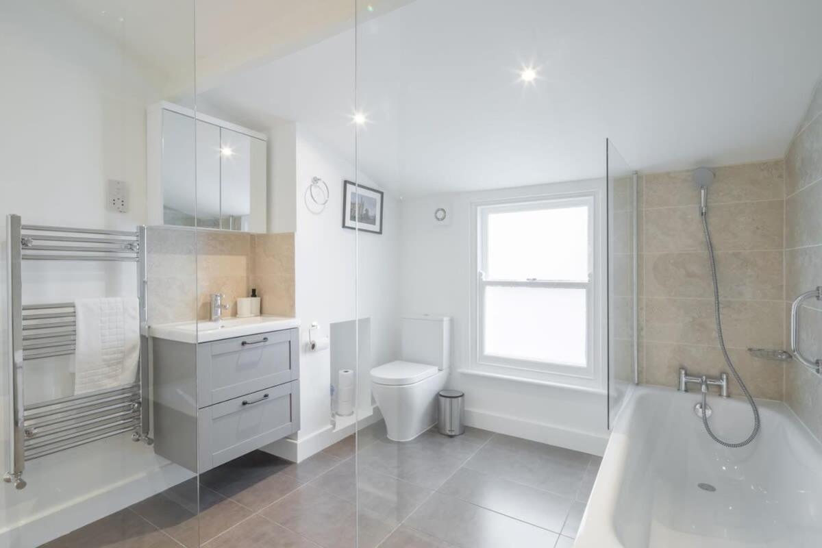 Refurbished High Spec Family *